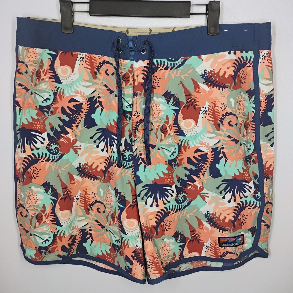 Patagonia Wavefarer Board Shorts Men's 38 XL Orange/Blue Floral Scallop Hem Surf